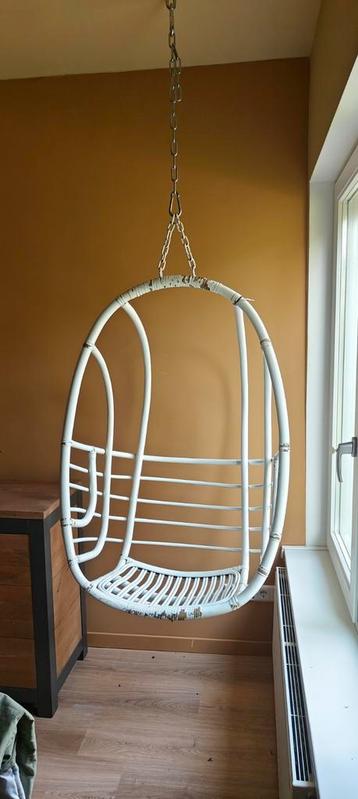 Bamboe Hangstoel - DIY Project beschikbaar voor biedingen