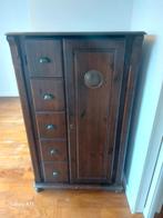 kasten Antieke provisiekast, Ophalen