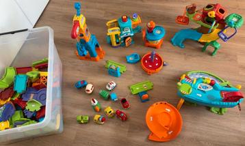 TOET TOET AUTO'S DIVERSE SETS beschikbaar voor biedingen