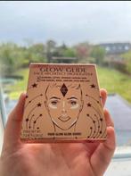 Glow Glide Highlighter Charlotte Tilbury - Champagne Glow, Ophalen of Verzenden, Nieuw, Gehele gezicht, Make-up
