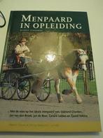 R. Temporini - Menpaard in opleiding, Ophalen of Verzenden, Zo goed als nieuw, R. Temporini