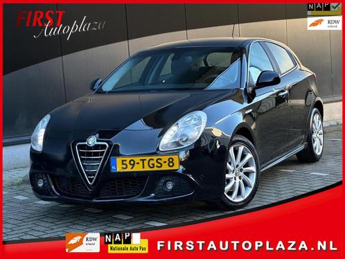 Alfa Romeo Giulietta 1.4 T Distinctive AUTOMAAT CRUISE/AIRCO, Auto's, Alfa Romeo, Bedrijf, Te koop, Giulietta, ABS, Airbags, Airconditioning