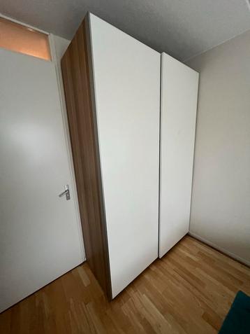 IKEA Pax Kast - Schuifdeuren beschikbaar voor biedingen