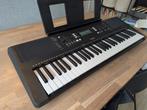 Yamaha psr-e373 Keyboard met Standaard, Muziek en Instrumenten, Keyboards, 61 toetsen, Aanslaggevoelig, Yamaha, Ophalen of Verzenden