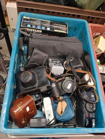 Zeer groot aanbod met fotografie spullen beschikbaar voor biedingen