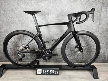 Nieuw! BMC Teammachine R01 Ultegra Di2 12s Full Carbon 4iiii beschikbaar voor biedingen