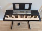 Yamaha YPT-240 keyboard met standaard en pedaal, Ophalen, Yamaha, Met standaard, 61 toetsen