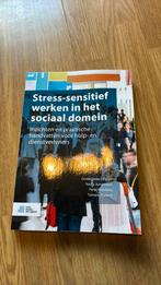 Stress-sensitief werken in het sociaal domein, Ophalen of Verzenden, Zo goed als nieuw, Sociale wetenschap
