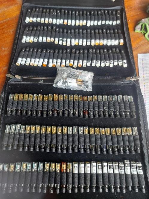 FM world  FM parfum test set sample map, Sieraden, Tassen en Uiterlijk, Uiterlijk | Parfum, Zo goed als nieuw, Ophalen of Verzenden