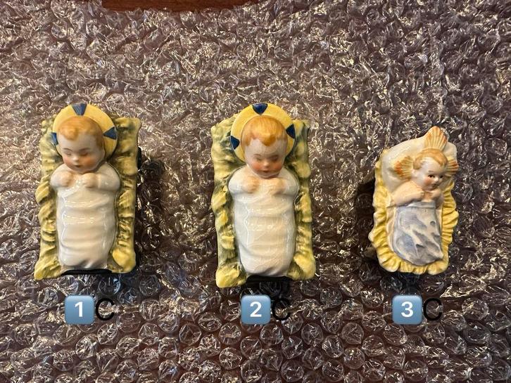 Goebel Hummel 1961 kerststal Jezus Janet Robson, Verzamelen, Beelden en Beeldjes, Zo goed als nieuw, Hummel, Ophalen