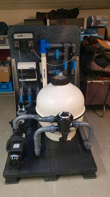 Plug & swim pallet te koop beschikbaar voor biedingen