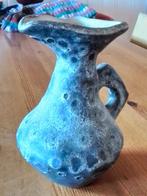 Ravelli vaas met oor. Nr. 107., Antiek en Kunst, Antiek | Vazen, Ophalen of Verzenden