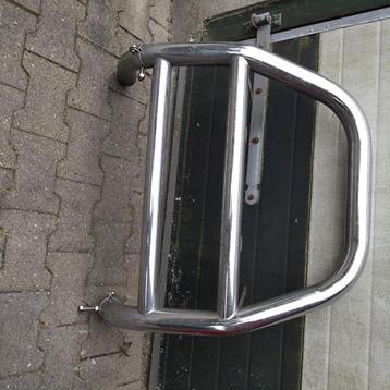 Zware RVS Bullbar auto beschikbaar voor biedingen