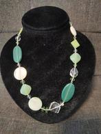 Vintage ketting groen stenen glazen en parelmoer, Sieraden, Tassen en Uiterlijk, Kettingen, Verzenden, Steen of Mineraal, Groen