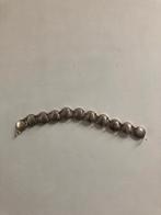 WILHELMINA ARMBAND       5597, Verzamelen, Ophalen of Verzenden, Gebruikt, Speld(je) of Lepel(tje)