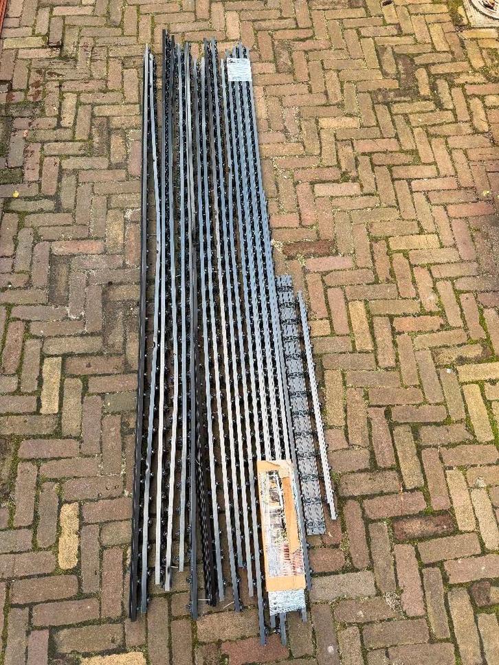 X-clip system rails voor gevelbekleding 230 cm, 64mm & 68mm, Doe-het-zelf en Verbouw, IJzerwaren en Bevestigingsmiddelen, Nieuw