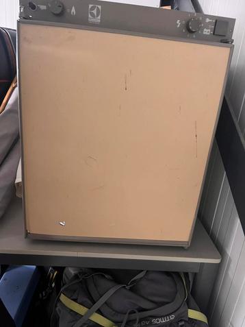 Electrolux RM 212 camperkoelkastje  beschikbaar voor biedingen