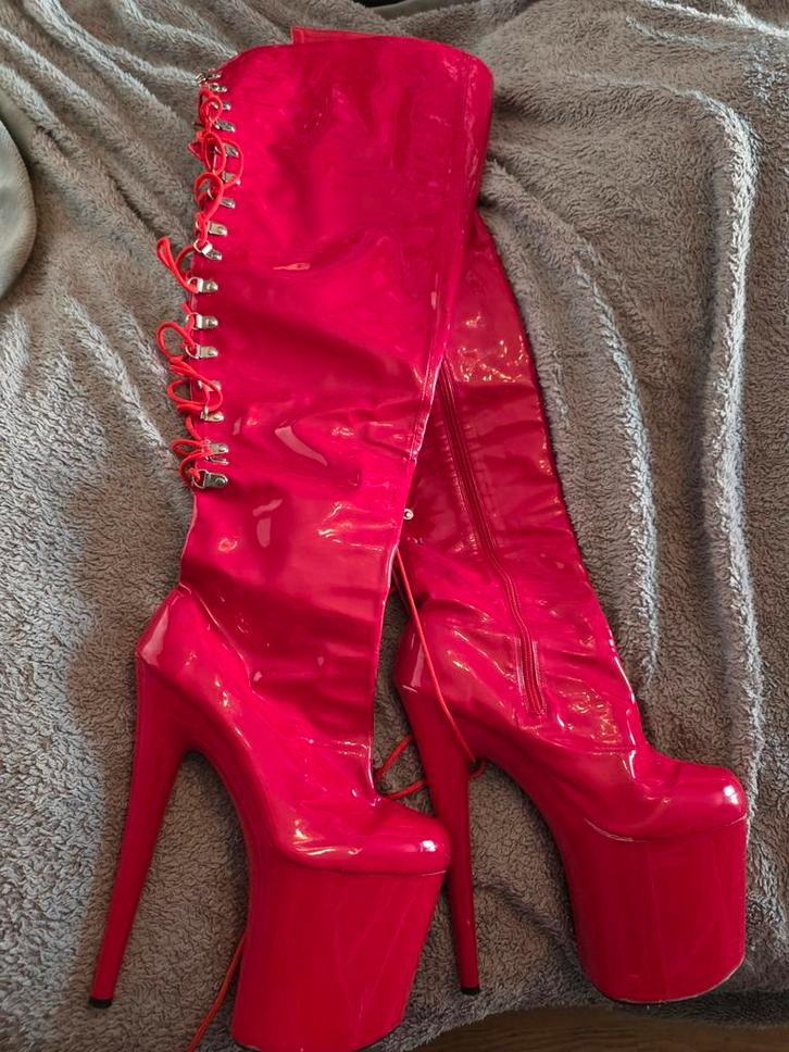 Sexy pleaser Rode Hoge Hak Laarzen Maat 42, Kleding | Dames, Schoenen, Zo goed als nieuw, Hoge laarzen, Rood, Ophalen of Verzenden