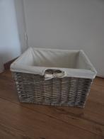 Mooie stevige rieten mand met katoenen binnendoek, Huis en Inrichting, Ophalen of Verzenden, Zo goed als nieuw, Rechthoekig, Riet