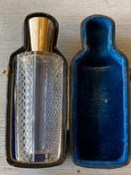 Antiek Odeurflacon parfumflesje gouden dop in foedraal, Antiek en Kunst, Antiek | Goud en Zilver, Goud, Verzenden