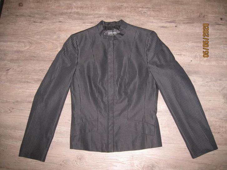 Claudia Sträter zwart jasje maat 36, Kleding | Dames, Jasjes, Kostuums en Pakken, Gedragen, Jasje, Maat 36 (S), Zwart, Ophalen of Verzenden