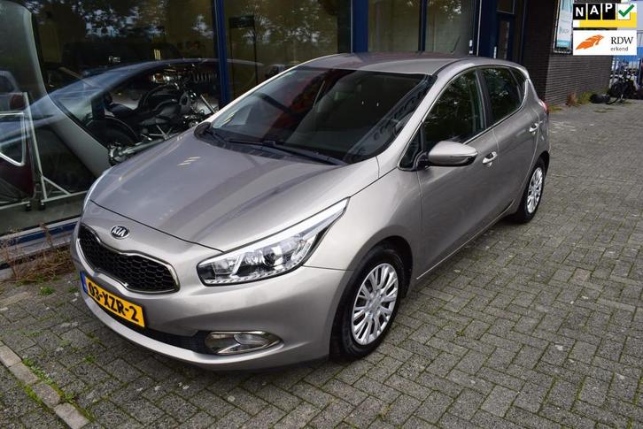 Kia Cee'd 1.6 GDI Comfort Pack automaat, Auto's, Kia, Bedrijf, Te koop, (Pro) Cee d, ABS, Airbags, Airconditioning, Alarm, Centrale vergrendeling