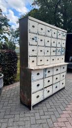 Ladekast, winkelkast, oud wit/blauw, kommen,buffet,grenen, Ophalen