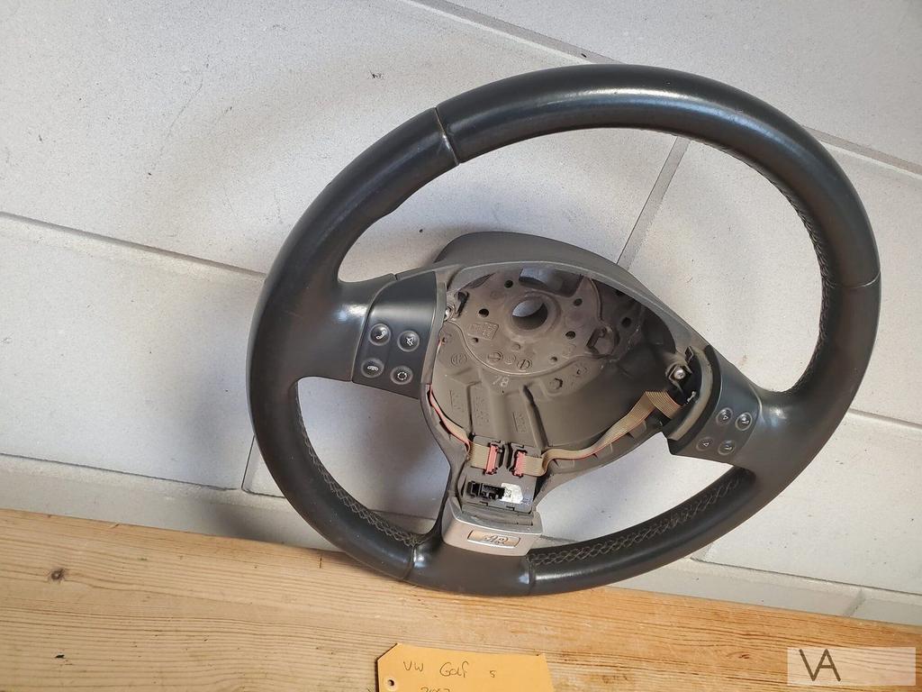 VW Golf 5 2003 - 2008 leer lederen stuur R LINE knoppen €75, Auto-onderdelen, Ophalen of Verzenden, Gebruikt, Volkswagen