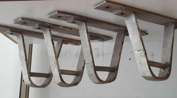 Set van 4 zwaartelast beugels hoogte 17 beschikbaar voor biedingen