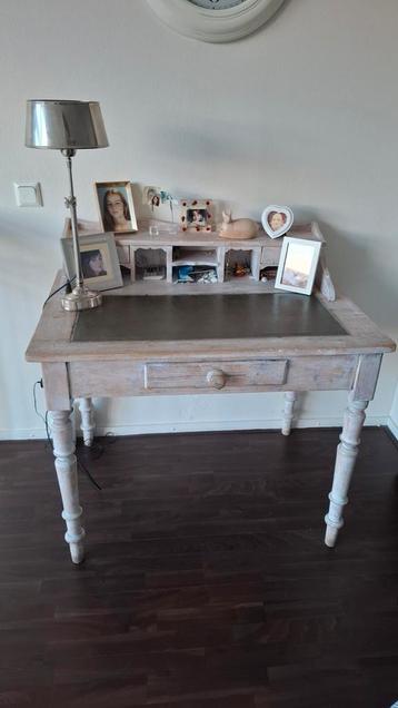 Antiek Whitewash Burootje