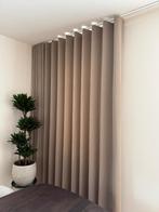 Bruin/taupe wave Gordijnen, twee x voor lange muur 2.57 hoog, Huis en Inrichting, Stoffering | Gordijnen en Lamellen, Ophalen