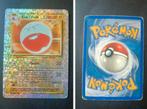 Electrode Reverse 22/110 Legendary Collection - Pokemon, Ophalen of Verzenden, Zo goed als nieuw, Losse kaart, Foil