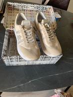Premiata sneakers, beige maat 39, Kleding | Dames, Schoenen, Ophalen of Verzenden, Zo goed als nieuw, Beige, Sneakers of Gympen