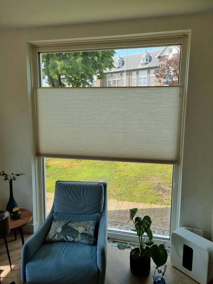 Duette | dub. plissé | dupli gordijnen | luxaflex div. maten, Huis en Inrichting, Stoffering | Gordijnen en Lamellen, Zo goed als nieuw