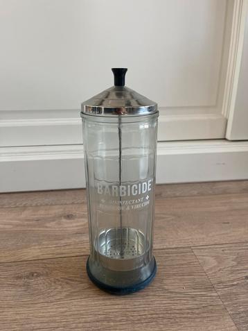 Barbicide pot 1000ml beschikbaar voor biedingen