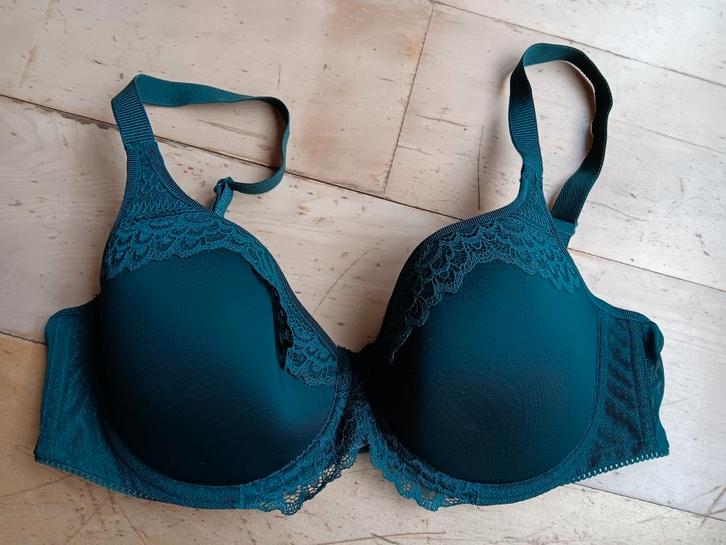 Triumph BH 85C, Kleding | Dames, Ondergoed en Lingerie, BH, Groen, Ophalen of Verzenden