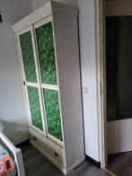 Leuke houten kast met schuifdeuren, kledingkast, brocante, Ophalen, Zo goed als nieuw, 25 tot 50 cm, 50 tot 100 cm