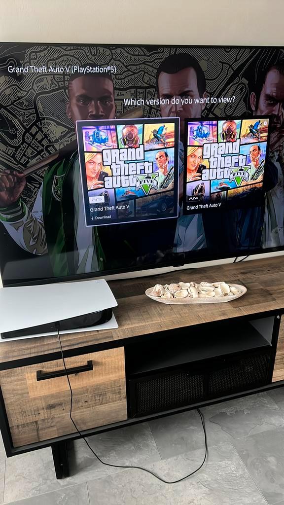 Playstation 5 + 1 controller, Spelcomputers en Games, Spelcomputers | Sony PlayStation 5, Zo goed als nieuw, Ophalen