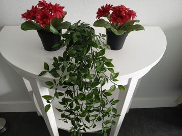 Kunststof plantjes beschikbaar voor biedingen
