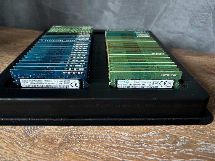 45 x 4GB DDR3 PC3L 12800 RAM geheugen, Computers en Software, RAM geheugen, Zo goed als nieuw, Laptop, 4 GB, DDR3, Ophalen of Verzenden