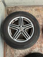 Audi winterbanden continental 235/65/17, Auto-onderdelen, Banden en Velgen, Ophalen, Banden en Velgen, 17 inch, Winterbanden