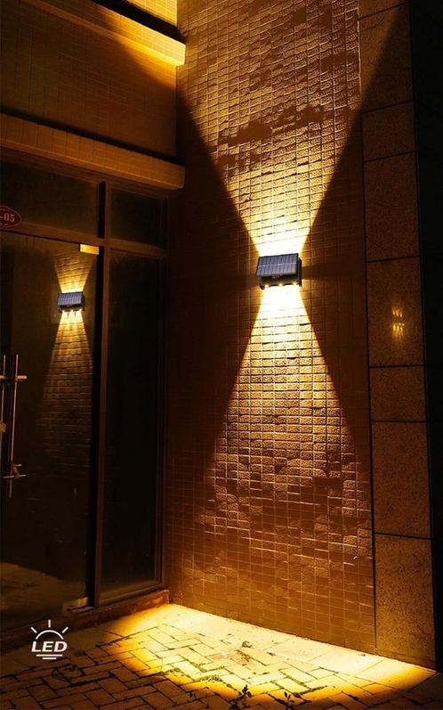 Solar Up & Down wandlamp met 6 leds en draaibaar zonnepaneel, Huis en Inrichting, Lampen | Wandlampen, Nieuw, Kunststof, Ophalen