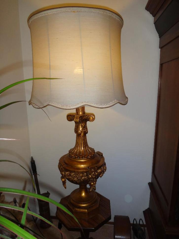 Grote staande lamp in Lodewijk XVI-stijl - periode 1930, Huis en Inrichting, Lampen | Tafellampen, Gebruikt, 75 cm of meer, Hout