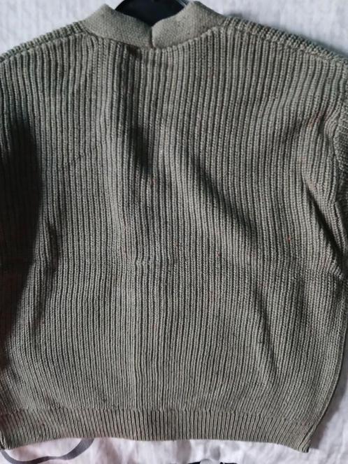 Groen, gebreid vest., Kinderen en Baby's, Kinderkleding | Maat 122, Nieuw, Jongen of Meisje, Trui of Vest, Ophalen of Verzenden