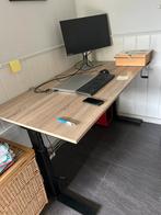 Professioneel bureau in hoogte verstelbaar, Ophalen, In hoogte verstelbaar, Zo goed als nieuw