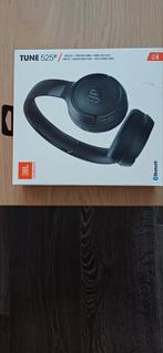 Nieuwe JBL Tune 525BT Headset, Audio, Tv en Foto, Koptelefoons, Overige merken, Bluetooth, Nieuw, Op oor (supra aural)