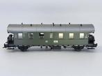 Roco 4201A - 2-assige 2e klas personenrijtuig, DB, Gelijkstroom, Wagon, Ophalen of Verzenden, Zo goed als nieuw