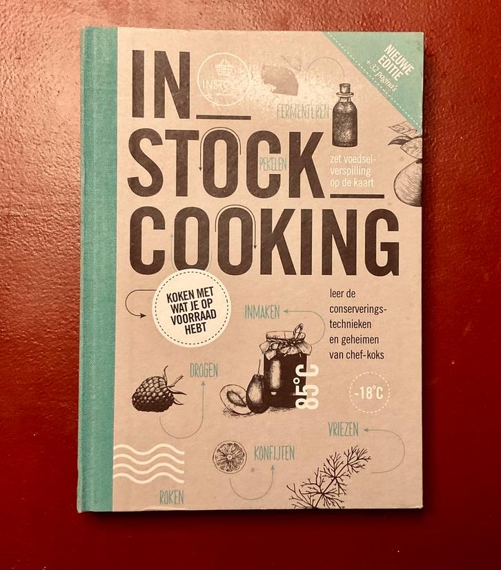 Stichting Instock - Instock cooking, Boeken, Kookboeken, Zo goed als nieuw, Ophalen of Verzenden