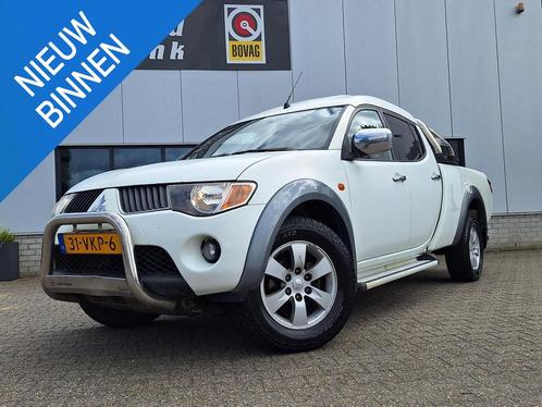 Mitsubishi L 200 2.5 DI-D Double Cab Intense TREKHAAK AIRCO, Auto's, Mitsubishi, Bedrijf, Te koop, L200, 4x4, ABS, Airbags, Airconditioning