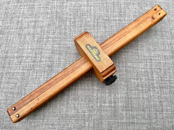 Nooitgedagt dubbel kruishout, Antiek en Kunst, Antiek | Gereedschap en Instrumenten, Ophalen